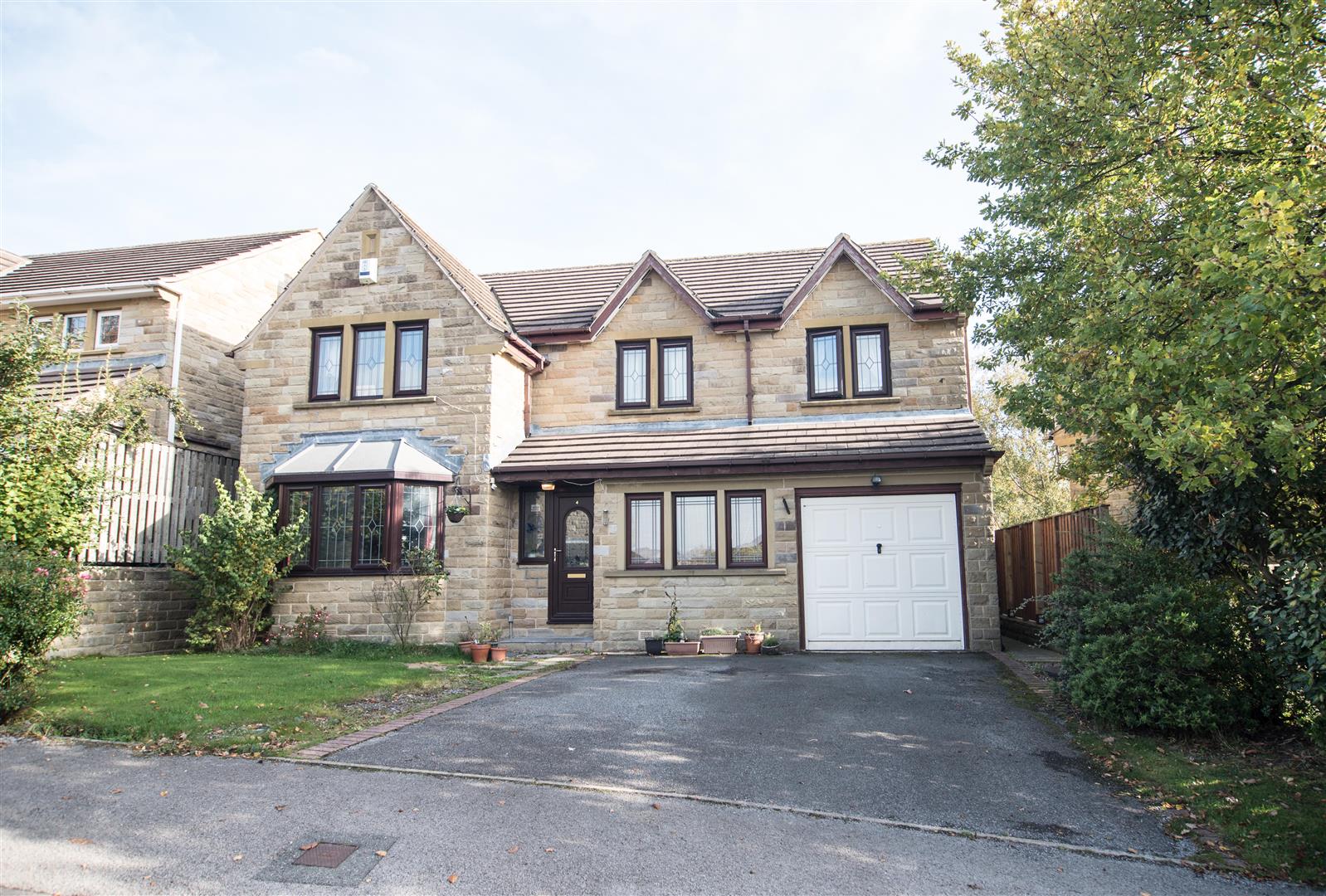 4 Hawthorne Way, Shelley, Huddersfield,, HD8 , 5 bed, Type unknown